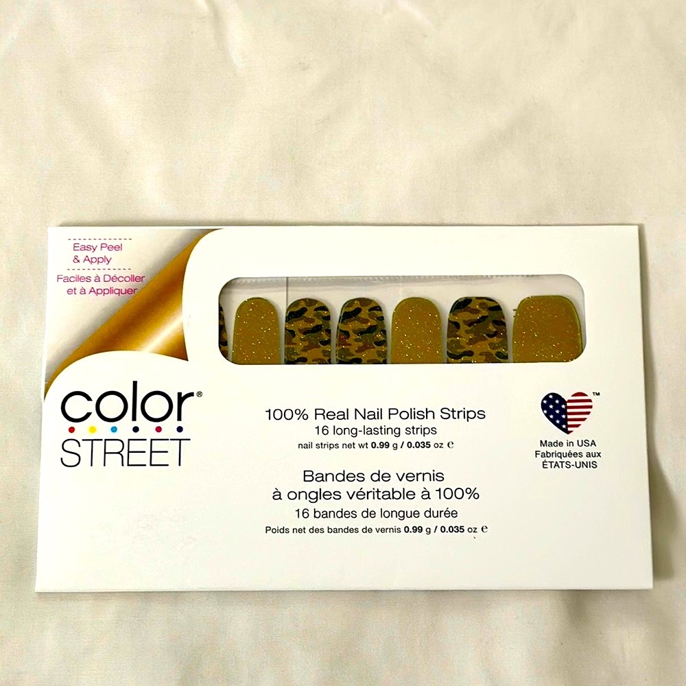 Color Street Nail Polish Wrap - Glam-ouflage